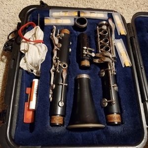 Selmer beginner clarinet